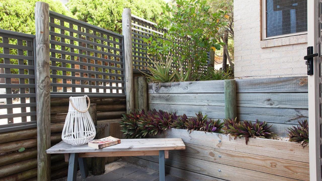 Dutchie'S Sand & Sea Beach House - Easy Walk To The Beach Nelson Bay Extérieur photo